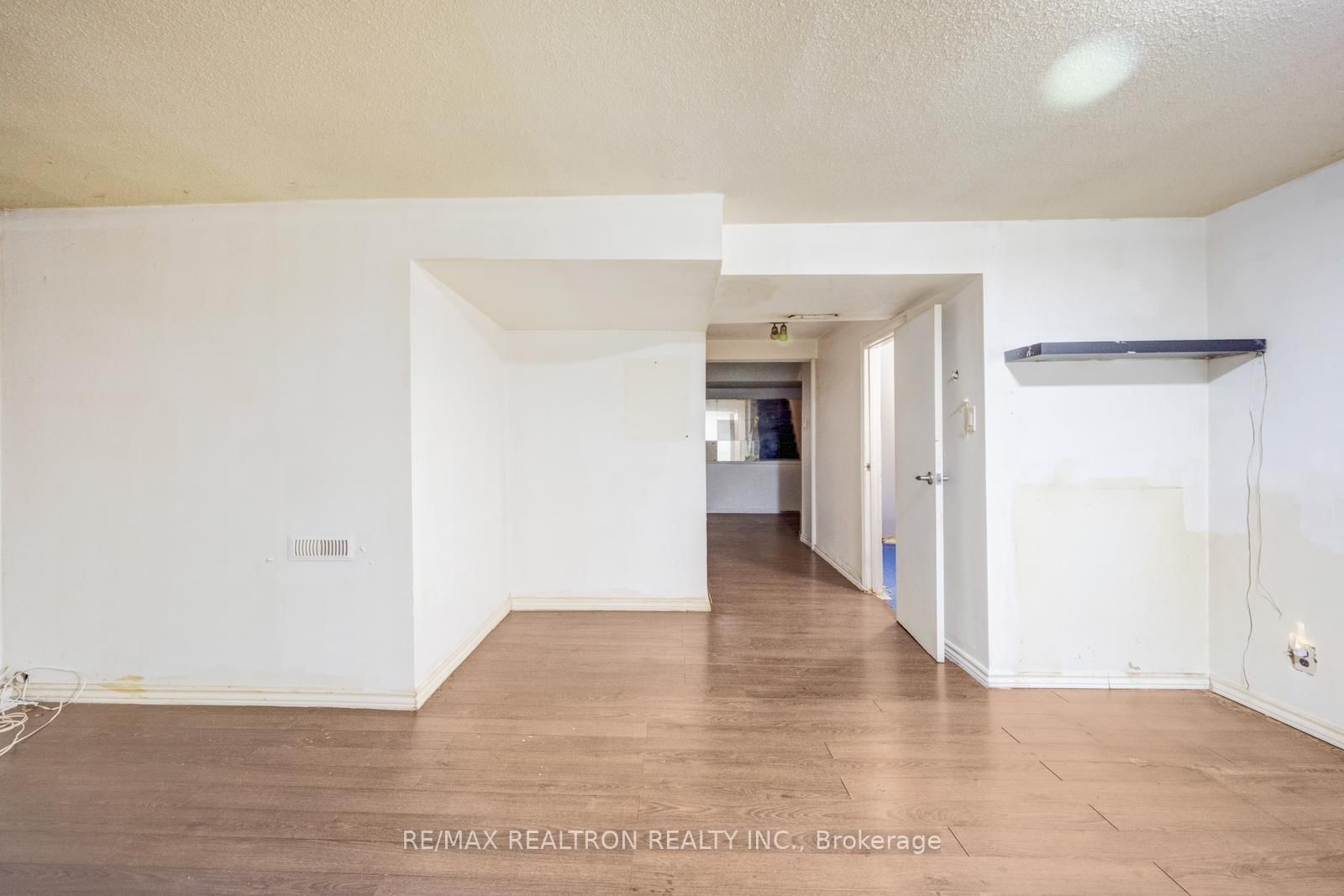 250 John Garland Boulevard • #106 • Toronto, ON photo 39