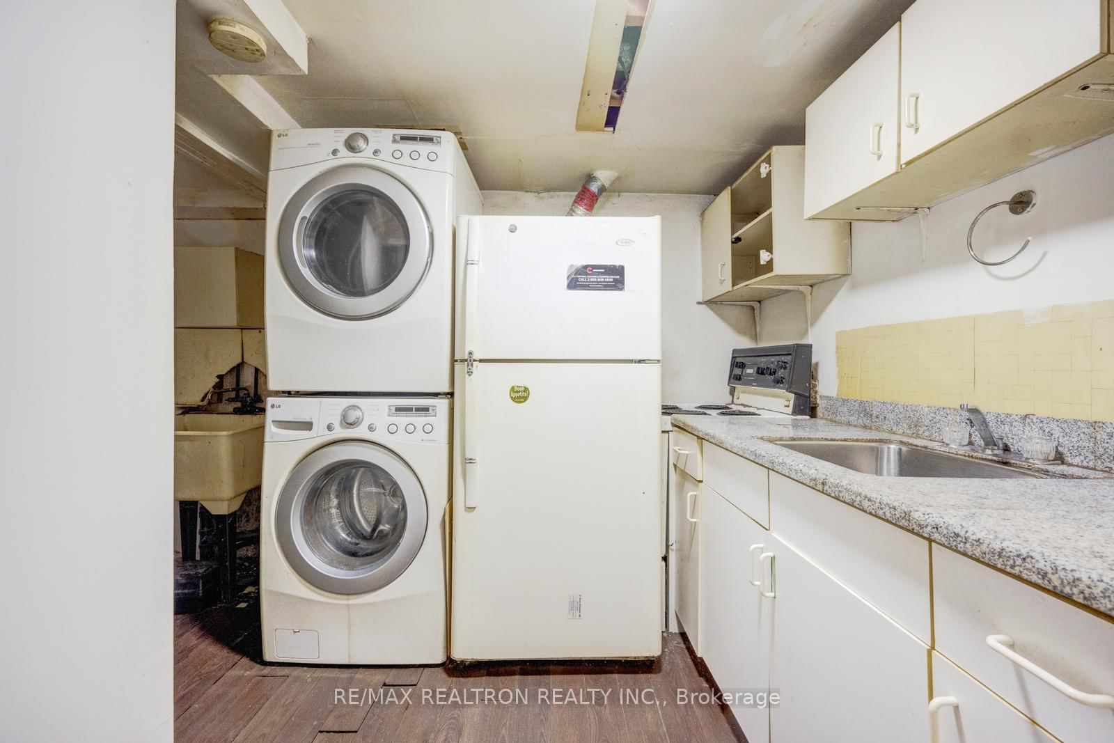 250 John Garland Boulevard • #106 • Toronto, ON photo 41