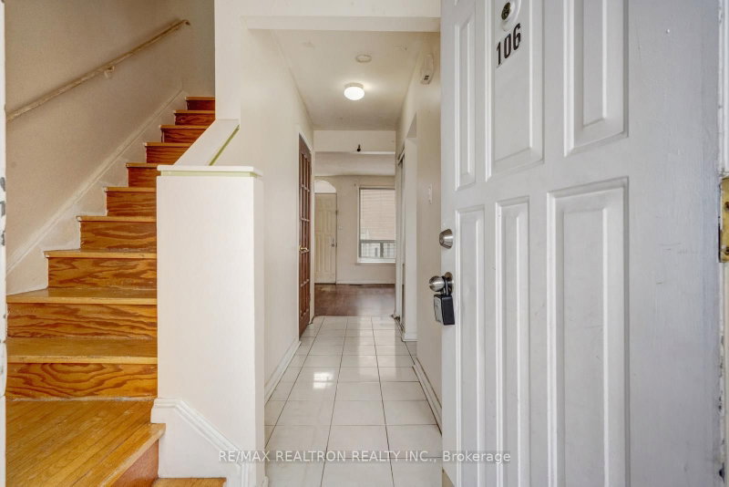 250 John Garland Blvd photo 5