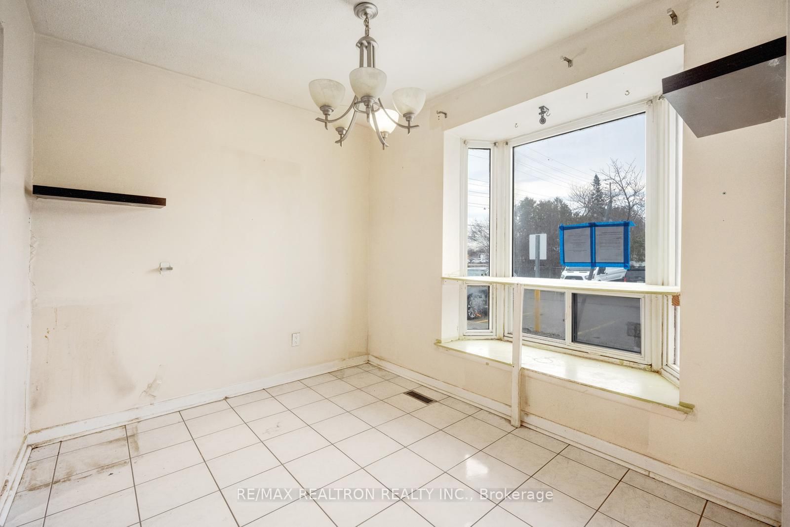 250 John Garland Boulevard • #106 • Toronto, ON photo 8