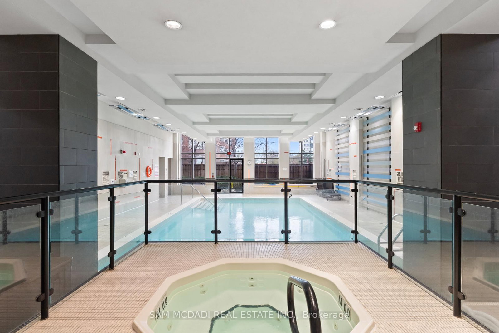 330 Burnhamthorpe Road, Unit 705 - Photo 30