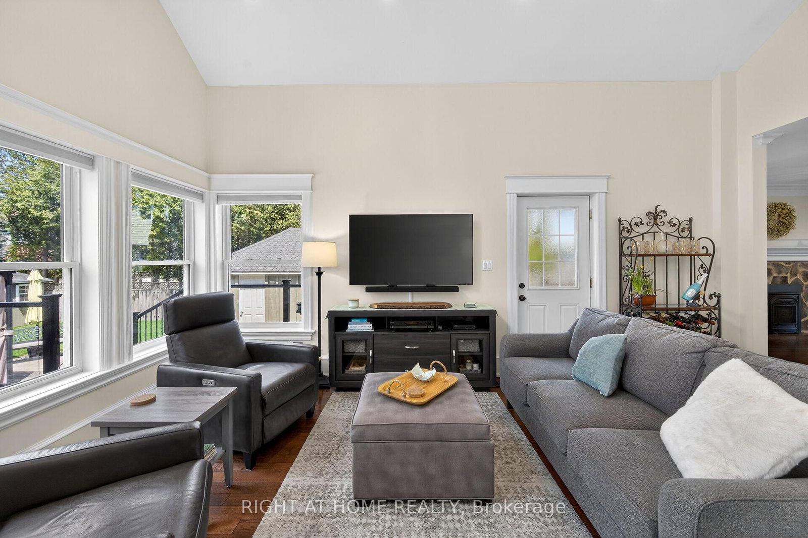 46 Bay Street - Photo 14