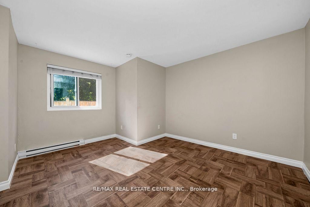 5 Ontario Street, Unit #2 MAIN FLOOR - Photo 4
