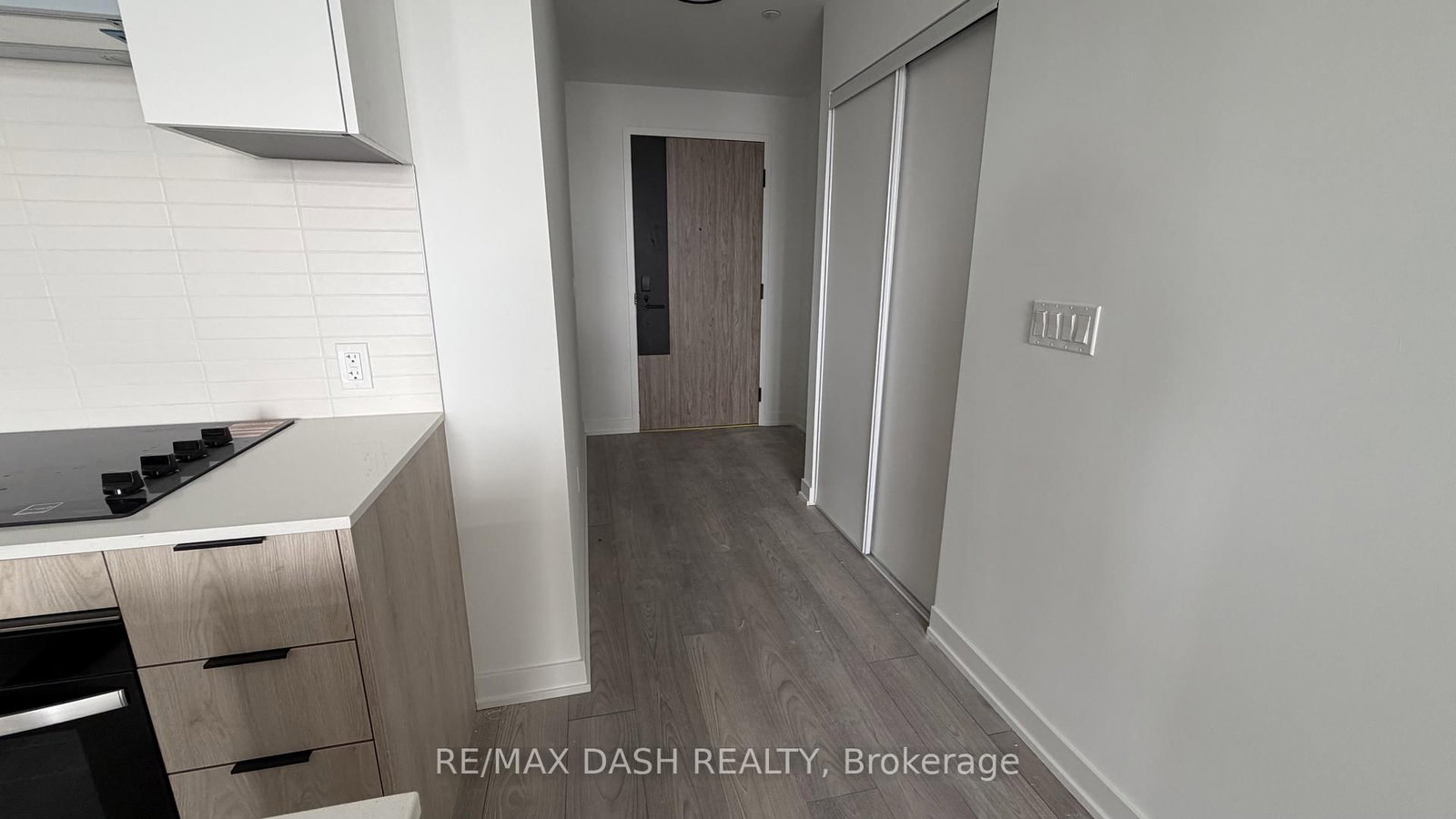 1007 THE QUEENSWAY Avenue, Unit 1707 - Photo 6