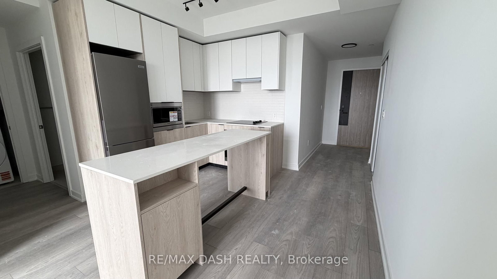 1007 THE QUEENSWAY Avenue, Unit 1707 - Photo 7