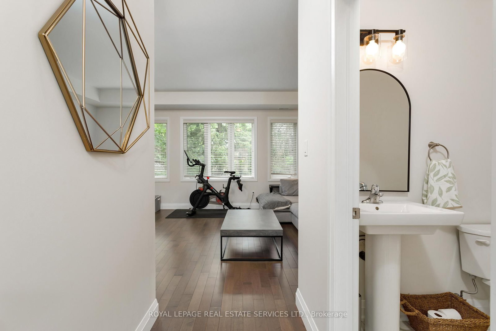 405 Plains Road E, Unit 22 - Photo 11