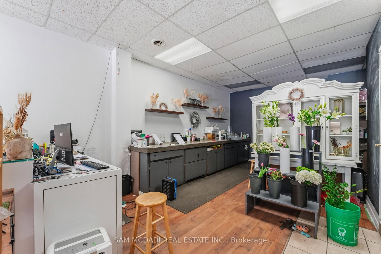 4142 Dundas Street W - Photo 19