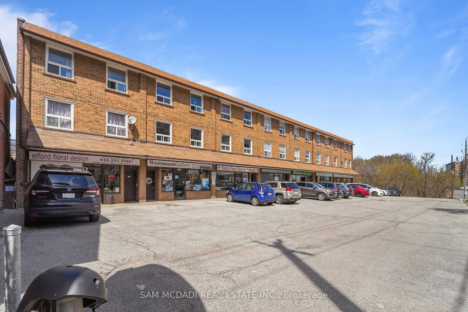 4142 Dundas Street W - Photo 4