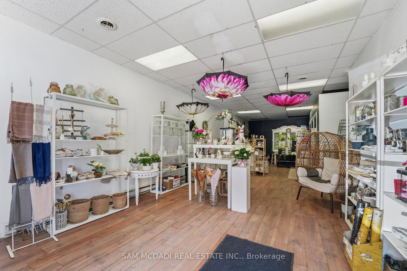 4142 Dundas Street W - Photo 7