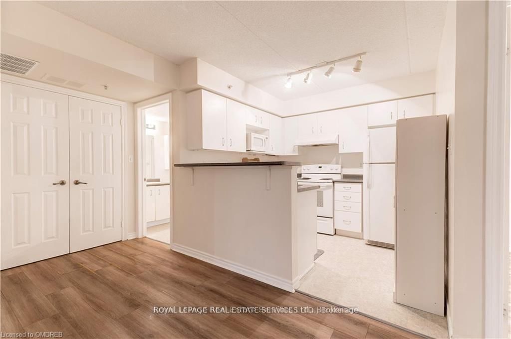 1460 Bishops Gate, Unit 306 - Photo 13