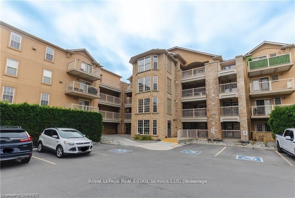 1460 Bishops Gate, Unit 306 - Photo 4