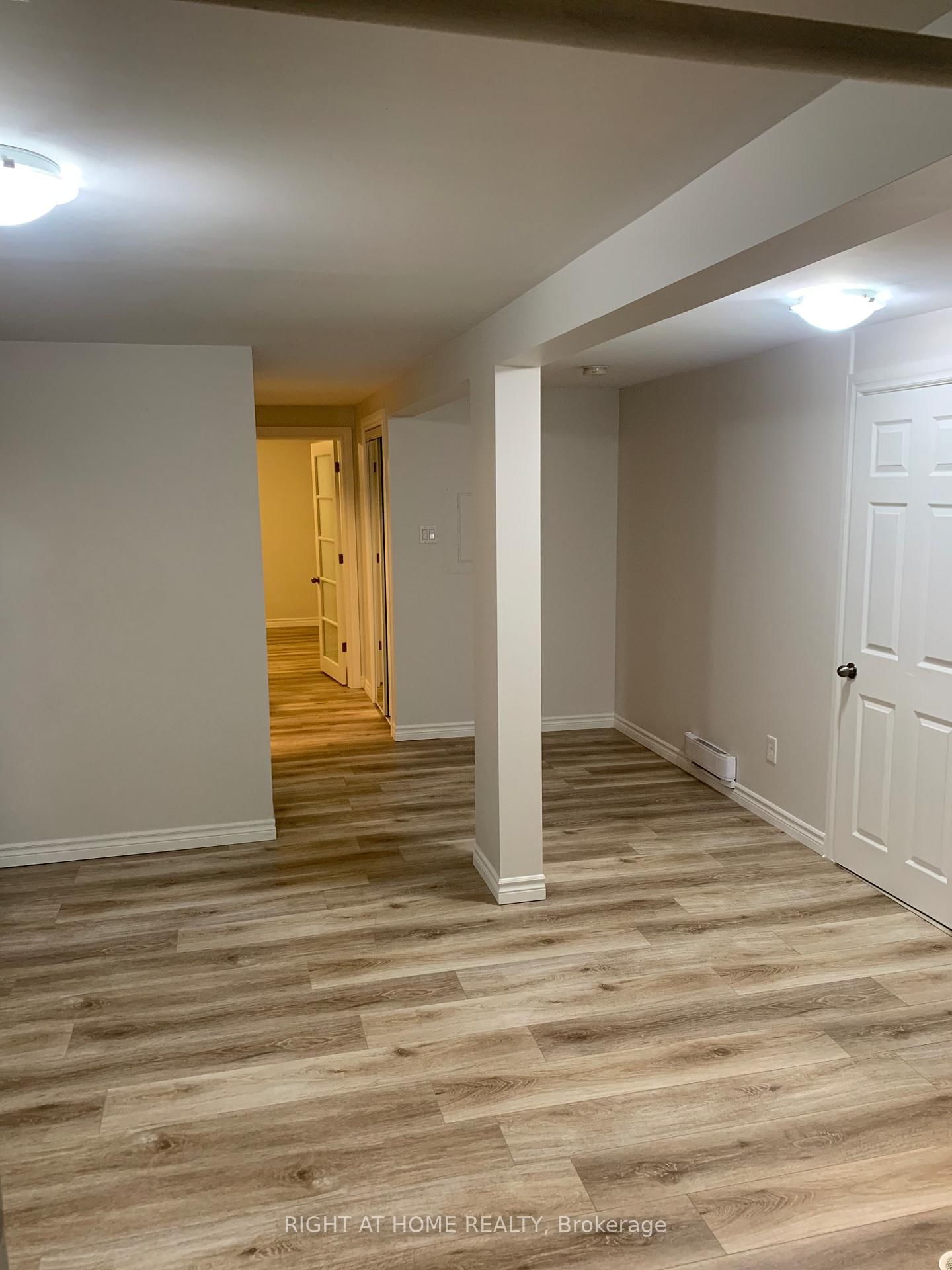 701 THE QUEENSWAY Avenue - Photo 3