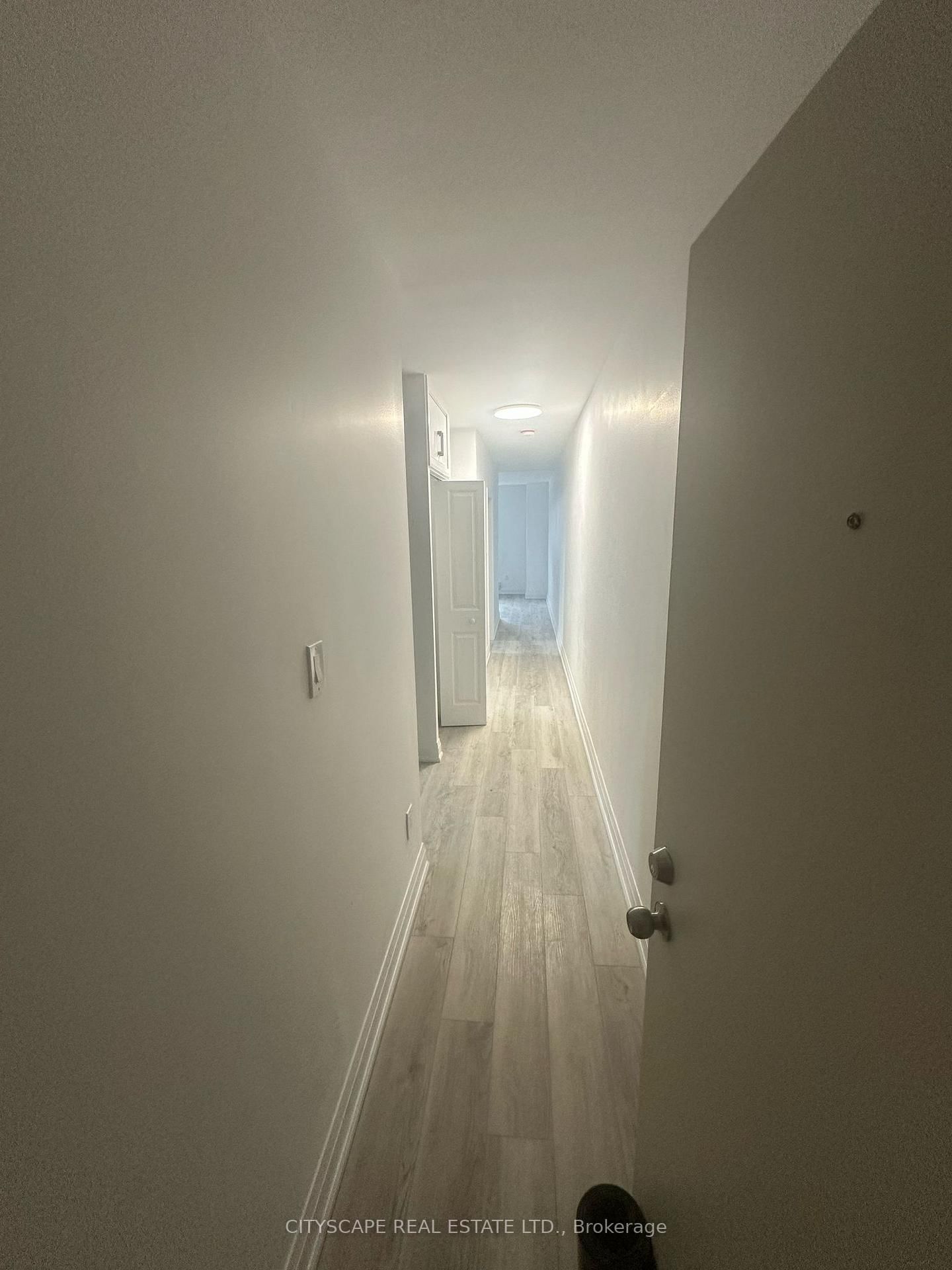 1710 St Clair Avenue W, Unit Unit 1 - Photo 10