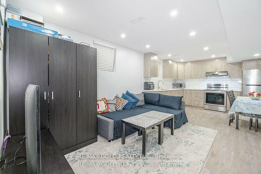 33 Callalily Road - Photo 3