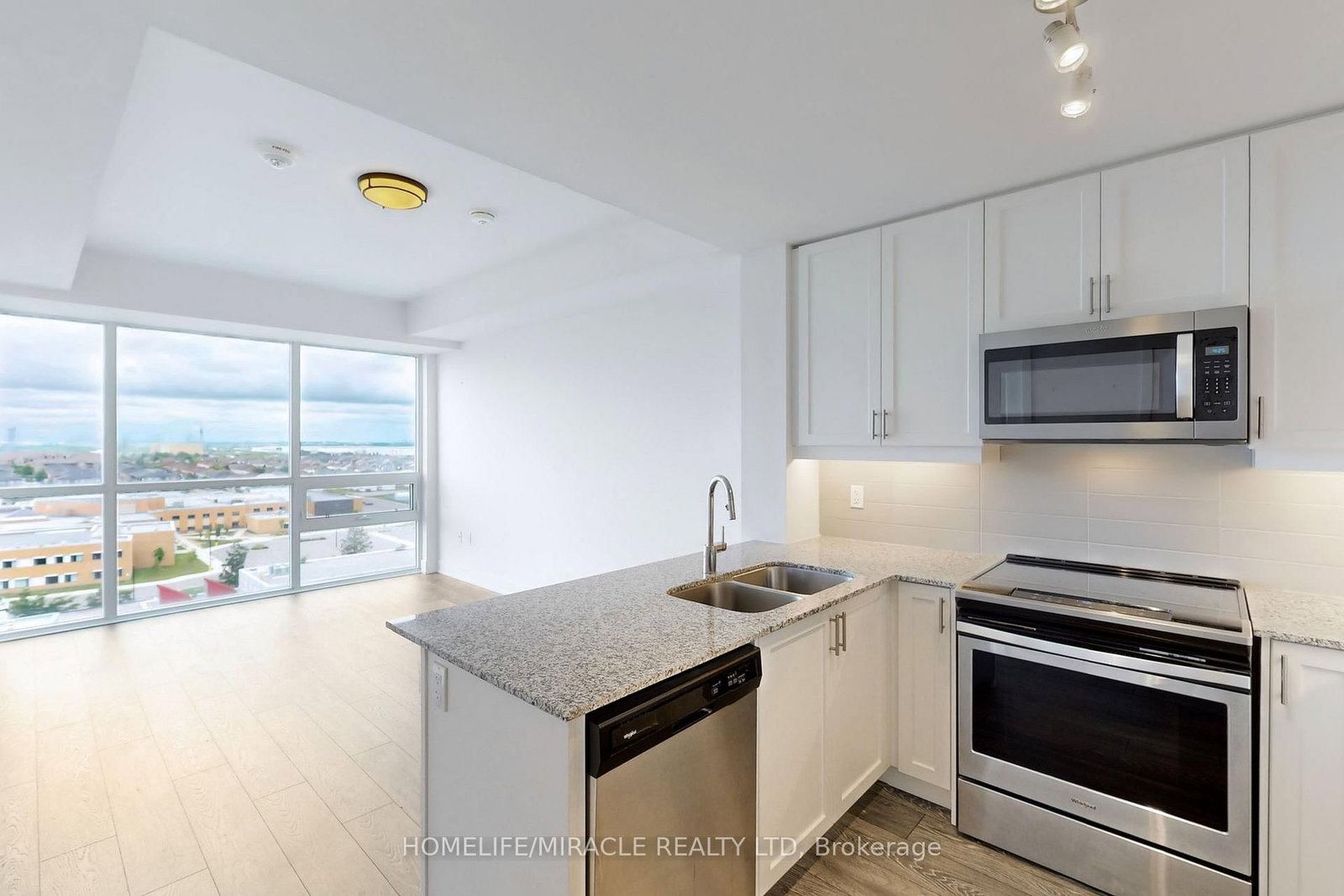 1050 Main Street E, Unit 1106 - Photo 15