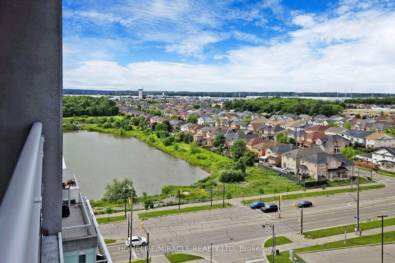 1050 Main Street E, Unit 1106 - Photo 33