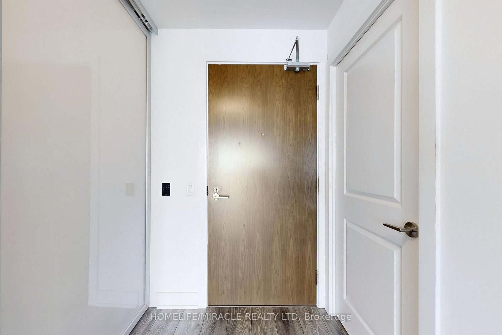 1050 Main Street E, Unit 1106 - Photo 7