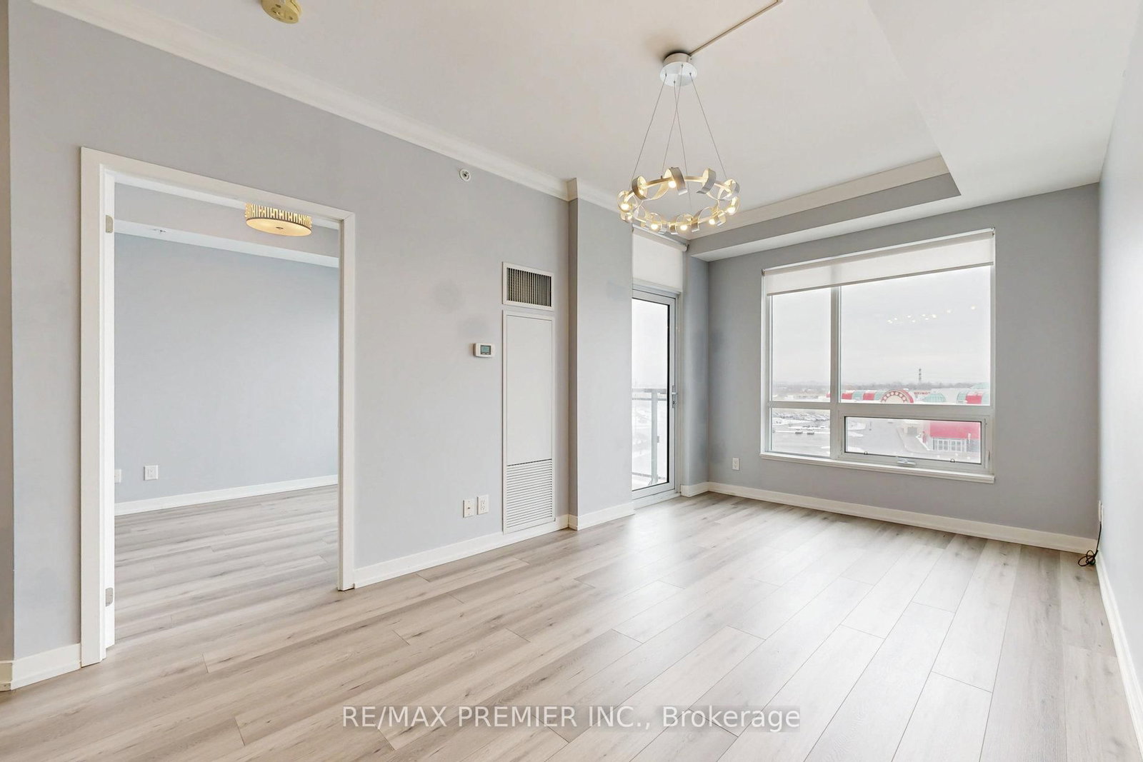 840 Queen's Plate Drive, Unit 610 - Photo 23