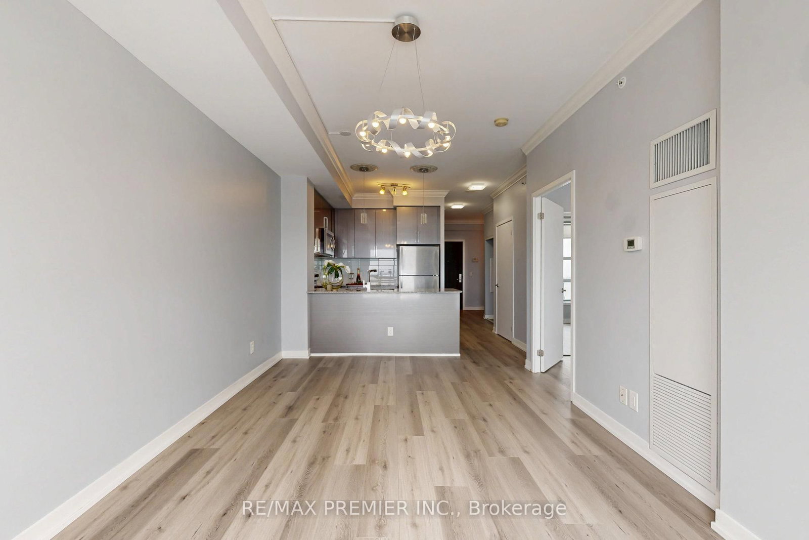 840 Queen's Plate Drive, Unit 610 - Photo 25