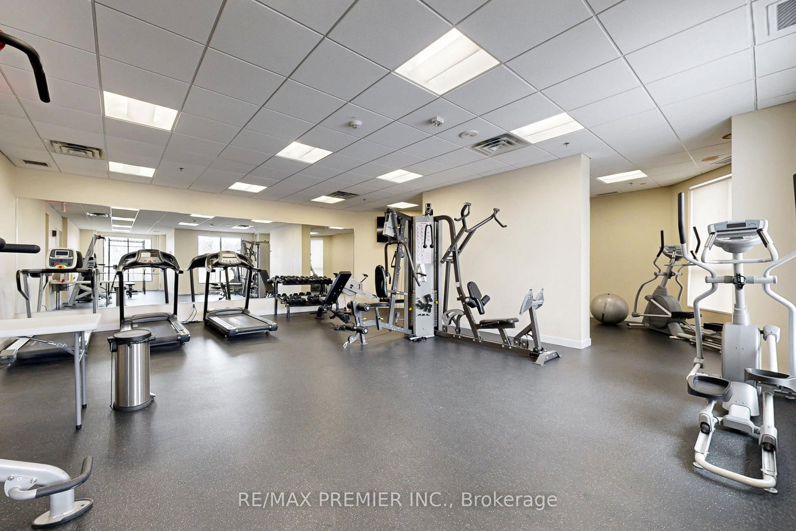 840 Queen's Plate Drive, Unit 610 - Photo 42