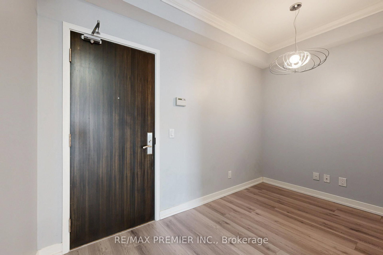 840 Queen's Plate Drive, Unit 610 - Photo 6