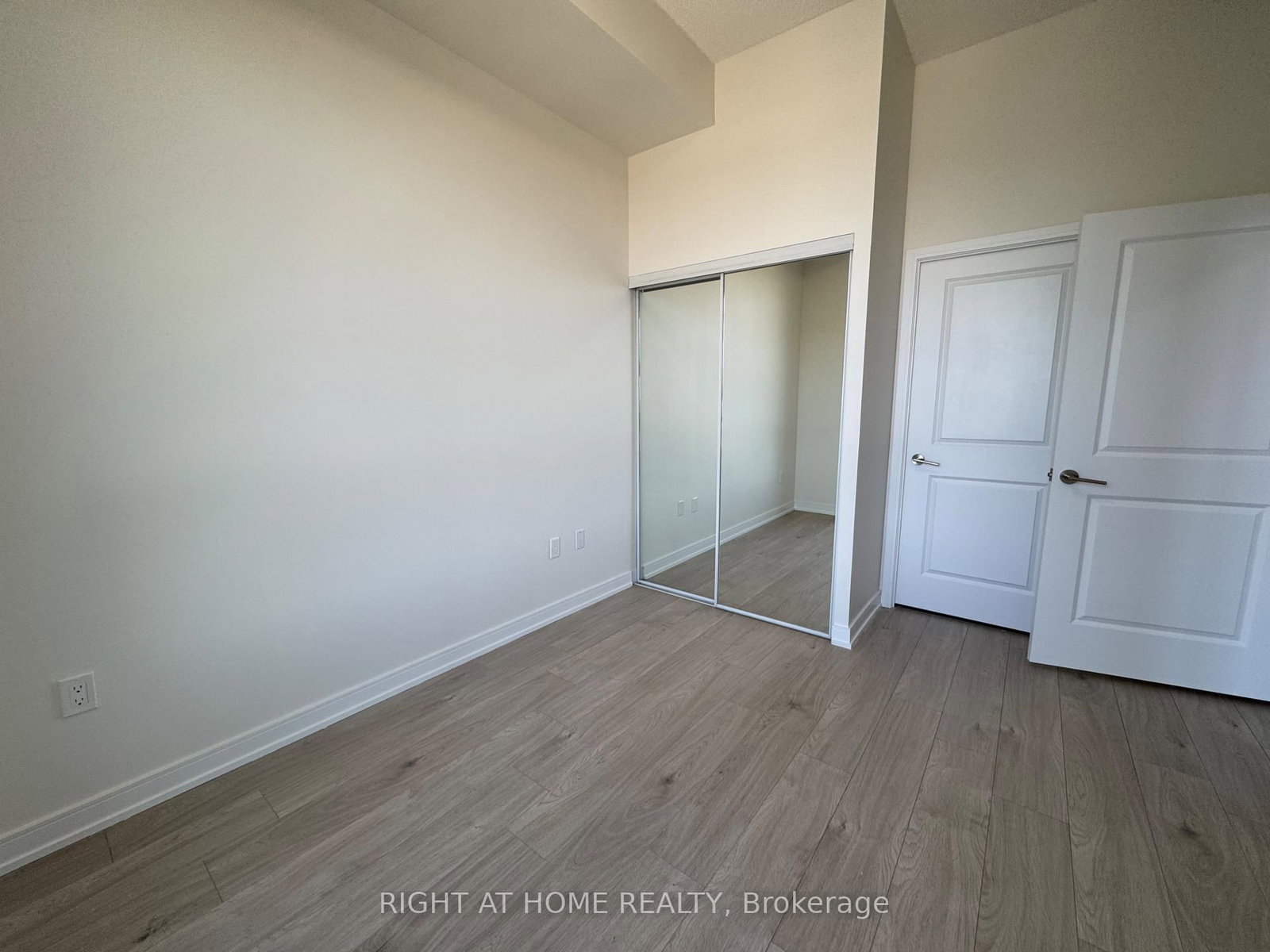 8 Nahani Way, Unit Lph 19 - Photo 15