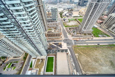 4130 Parkside Village Drive • #3504 • Mississauga, ON photo 6