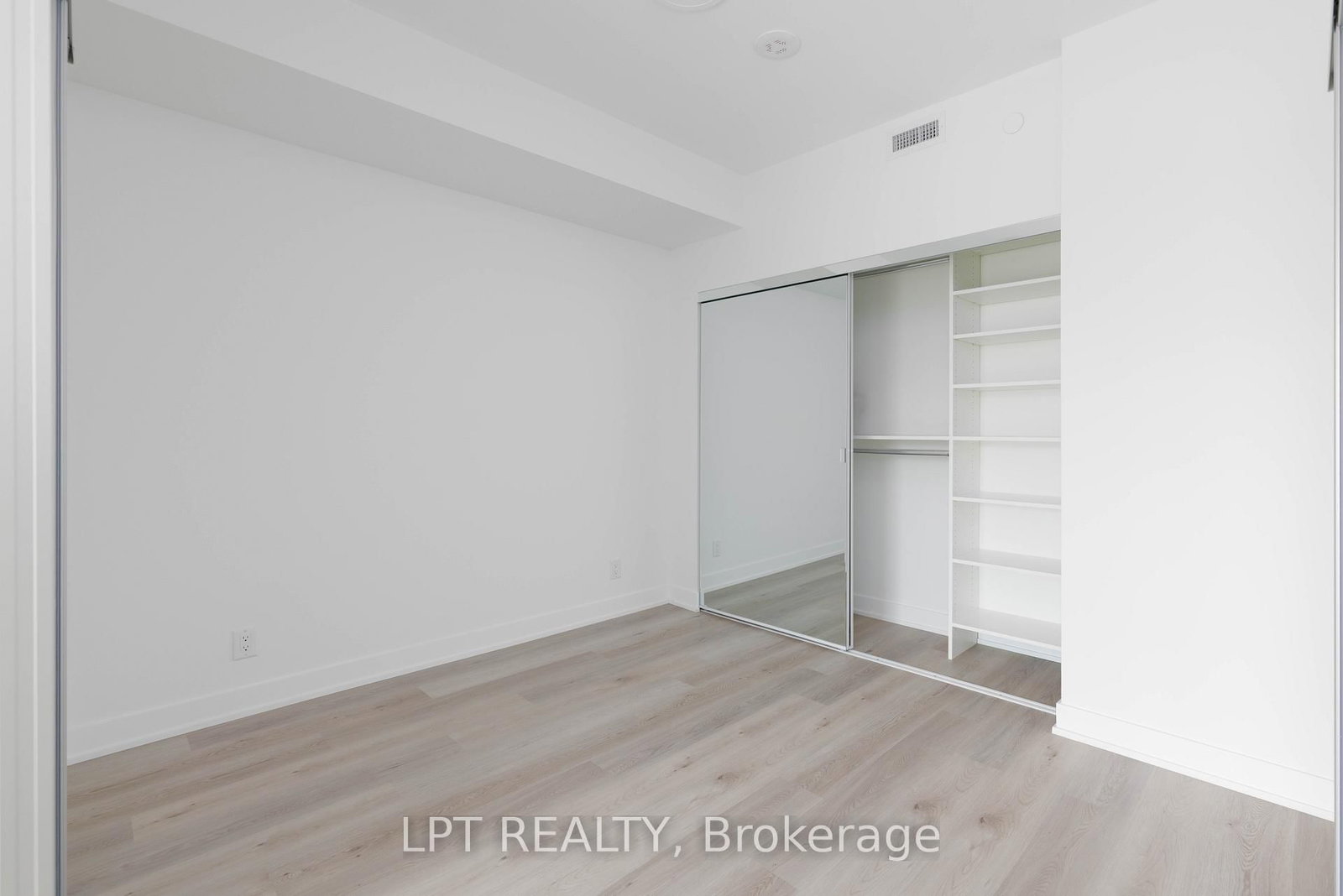 1660 Bloor Street W, Unit 506 - Photo 12