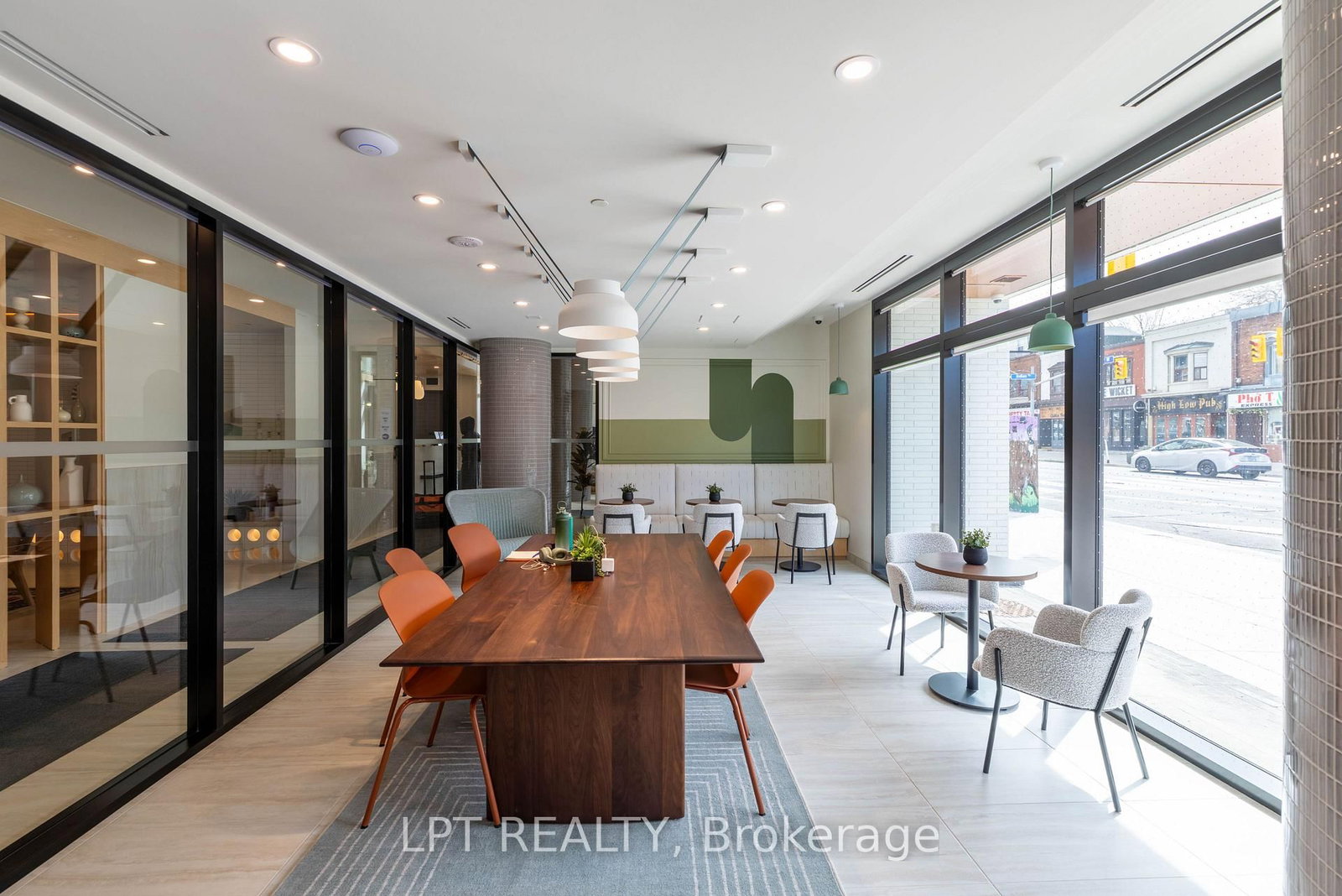 1660 Bloor Street W, Unit 506 - Photo 24