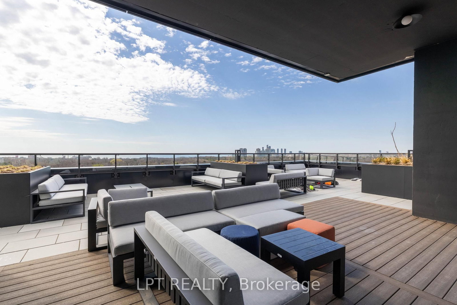 1660 Bloor Street W, Unit 506 - Photo 33