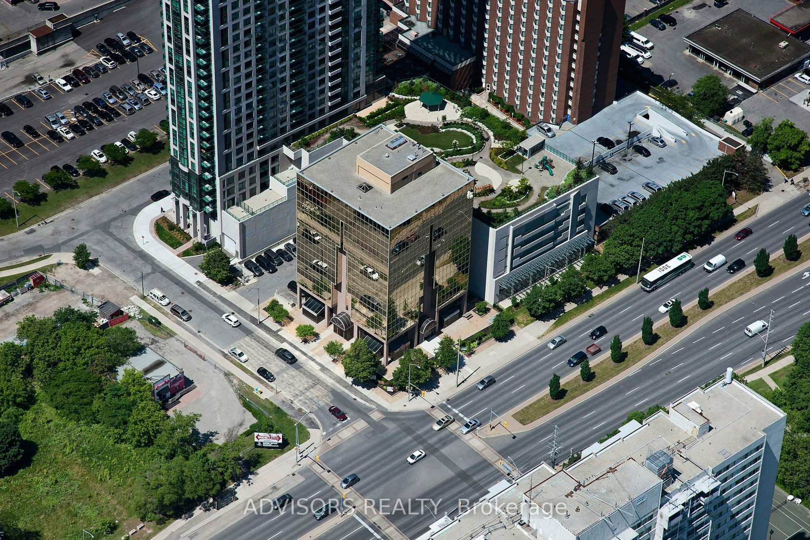 3660 Hurontario Street, Unit 419 - Photo 3