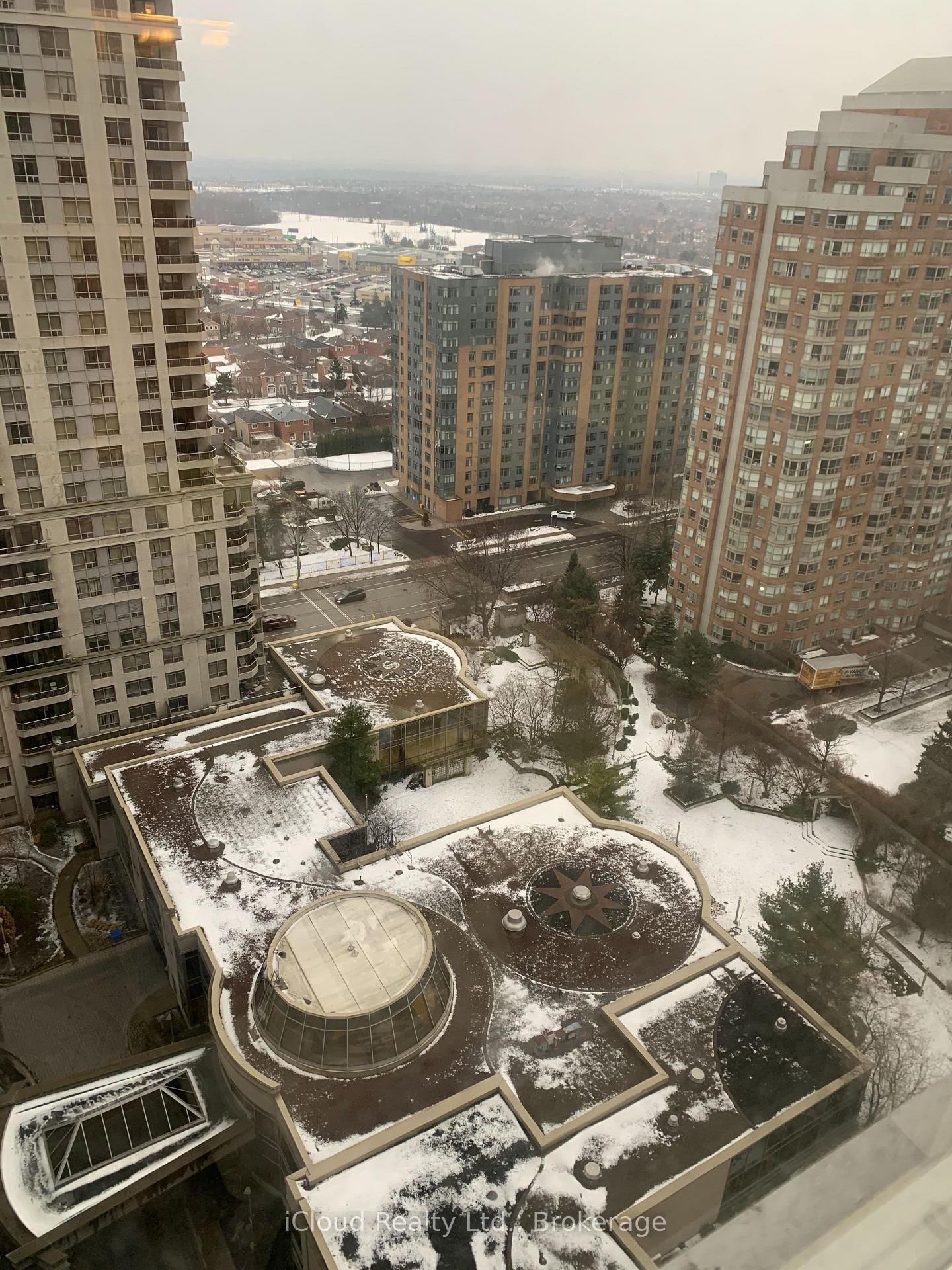 3888 Duke Of York Boulevard, Unit 2330 - Photo 27