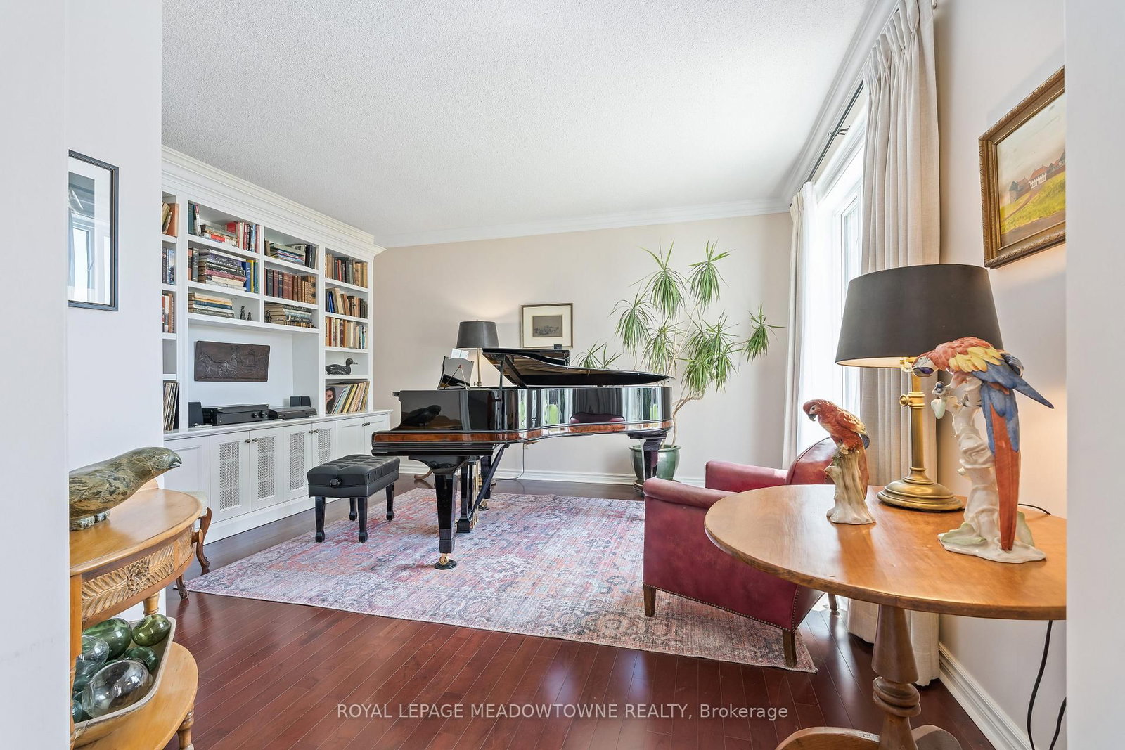16 Oak Ridge Drive • Halton Hills, ON photo 8