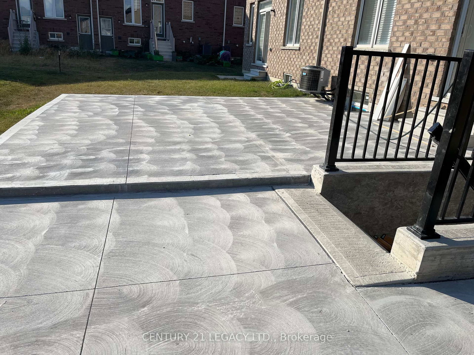 18 Ladysmith (Basement) Street - Photo 2