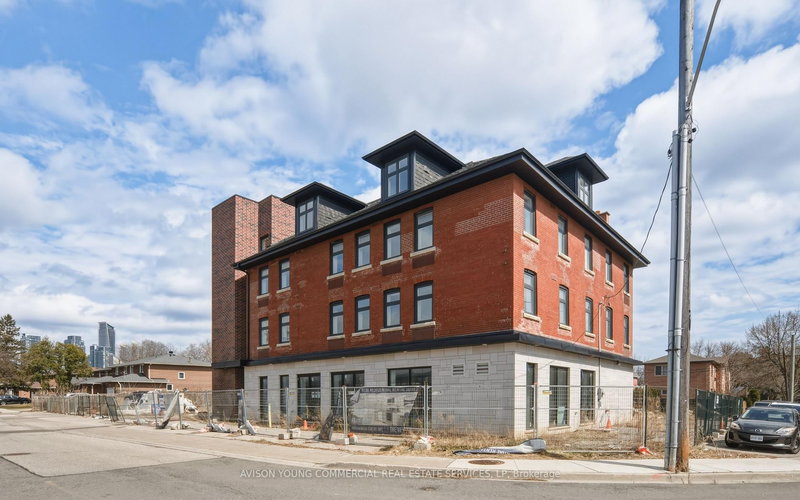 1 Blue Goose St, Toronto, M8V 2R5 | Image 2