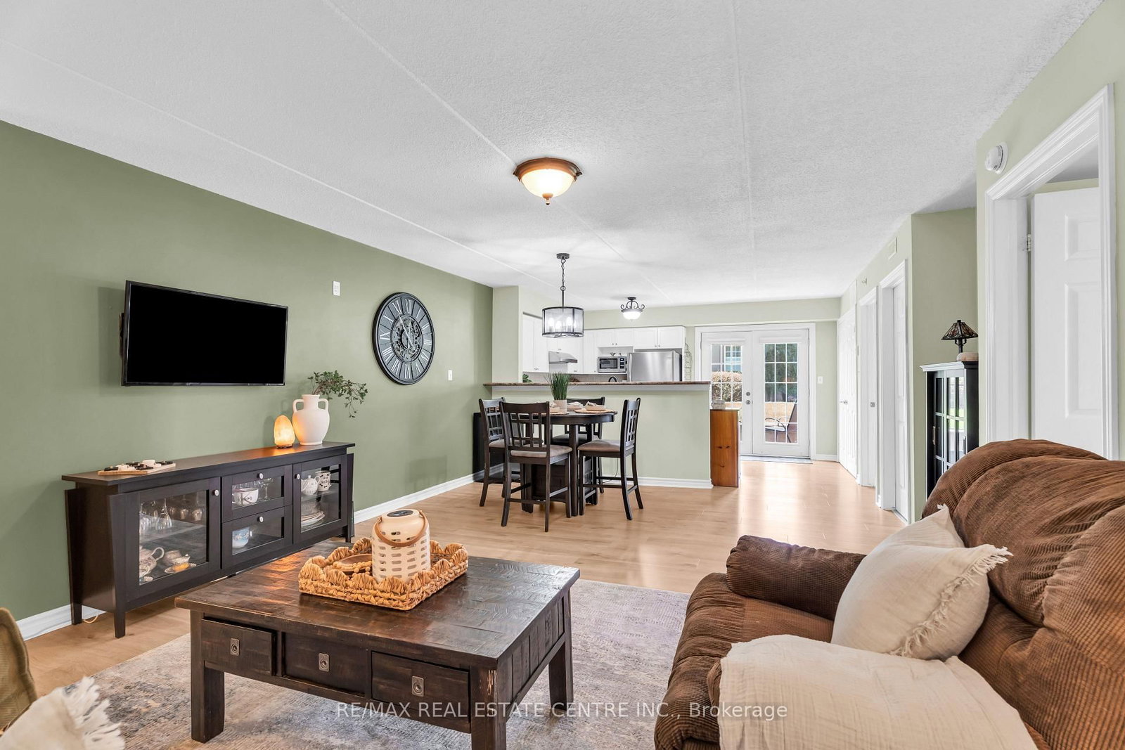 1479 Maple Avenue, Unit 102 - Photo 13