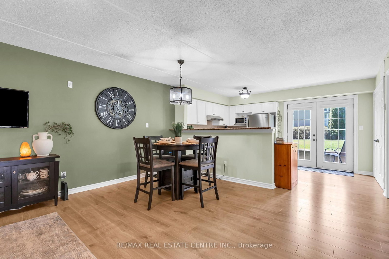 1479 Maple Avenue, Unit 102 - Photo 14