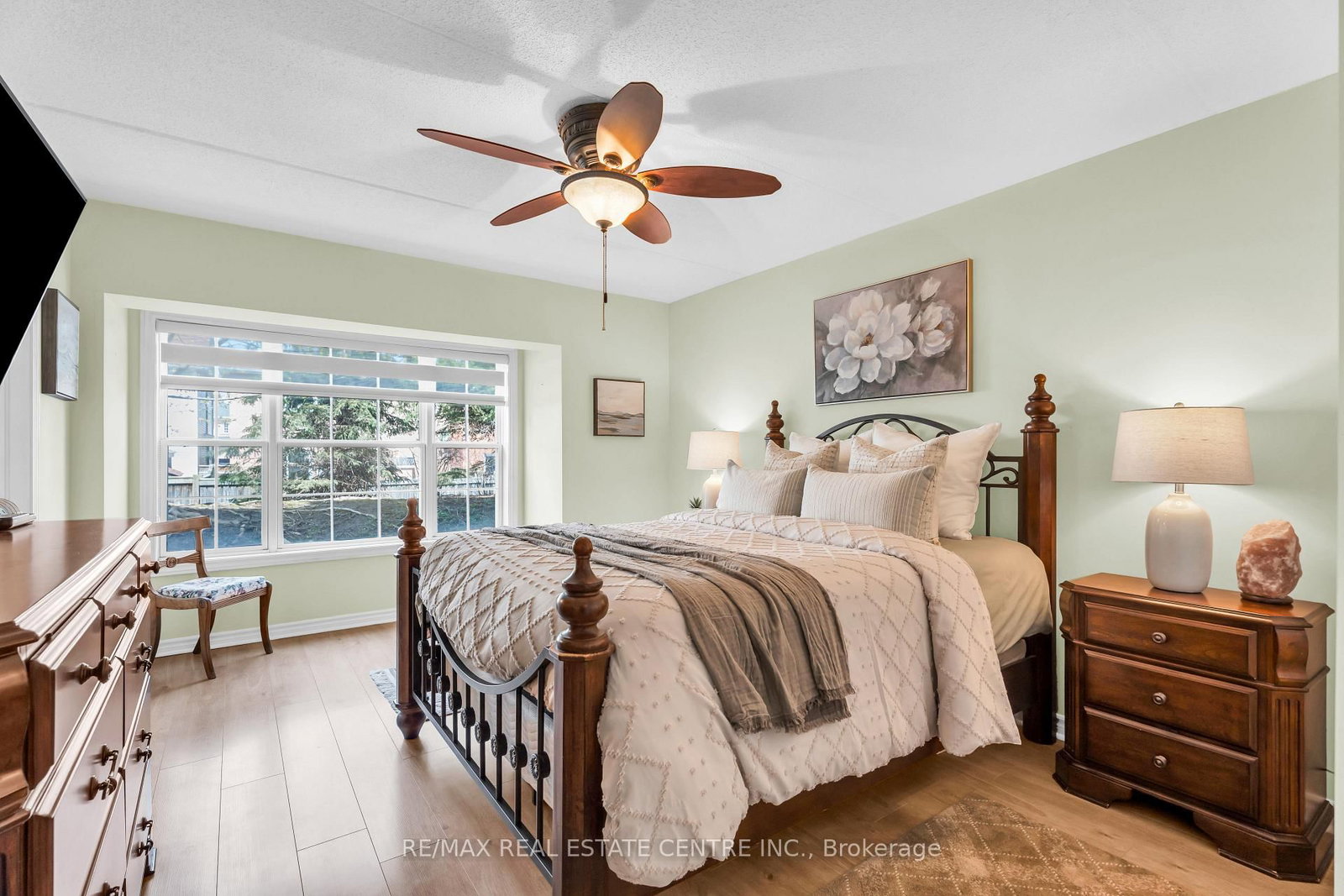 1479 Maple Avenue, Unit 102 - Photo 28