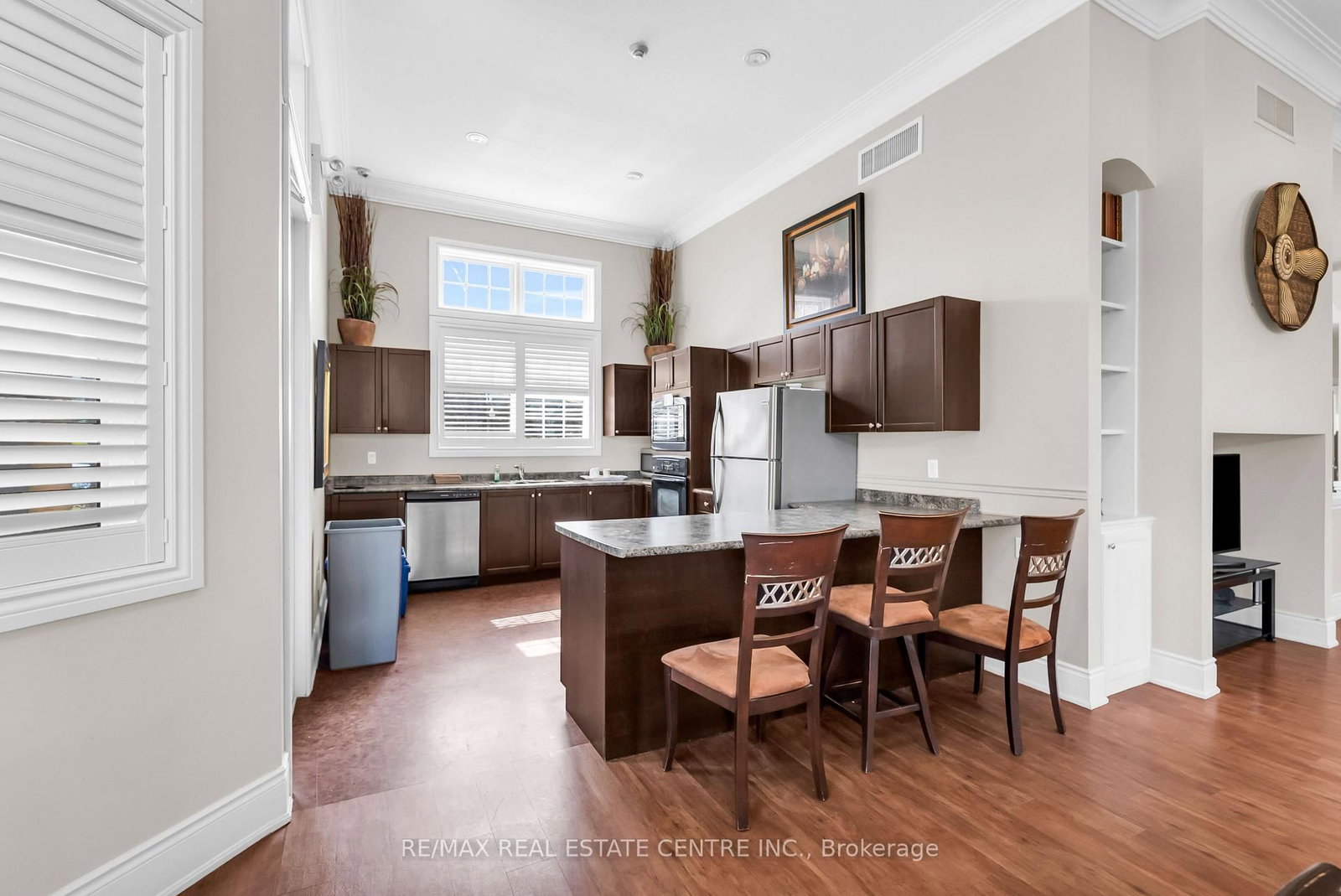 1479 Maple Avenue, Unit 102 - Photo 46