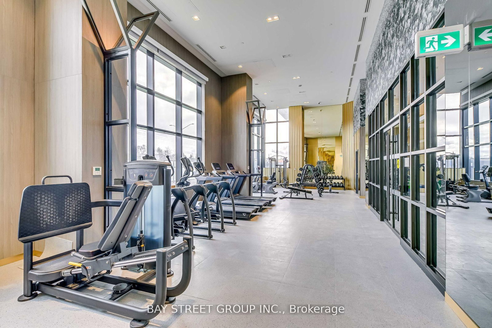 395 Dundas Street W, Unit PH07 - Photo 29
