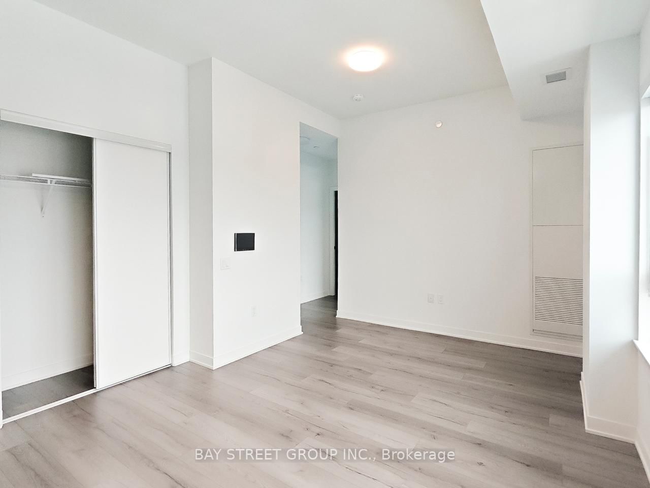 395 Dundas Street W, Unit PH07 - Photo 9