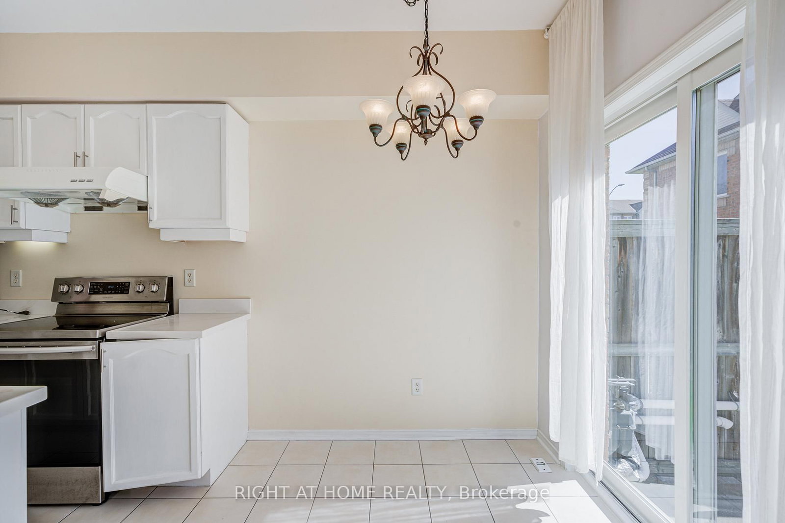 1222 Parkwest Place, Unit 34 - Photo 13