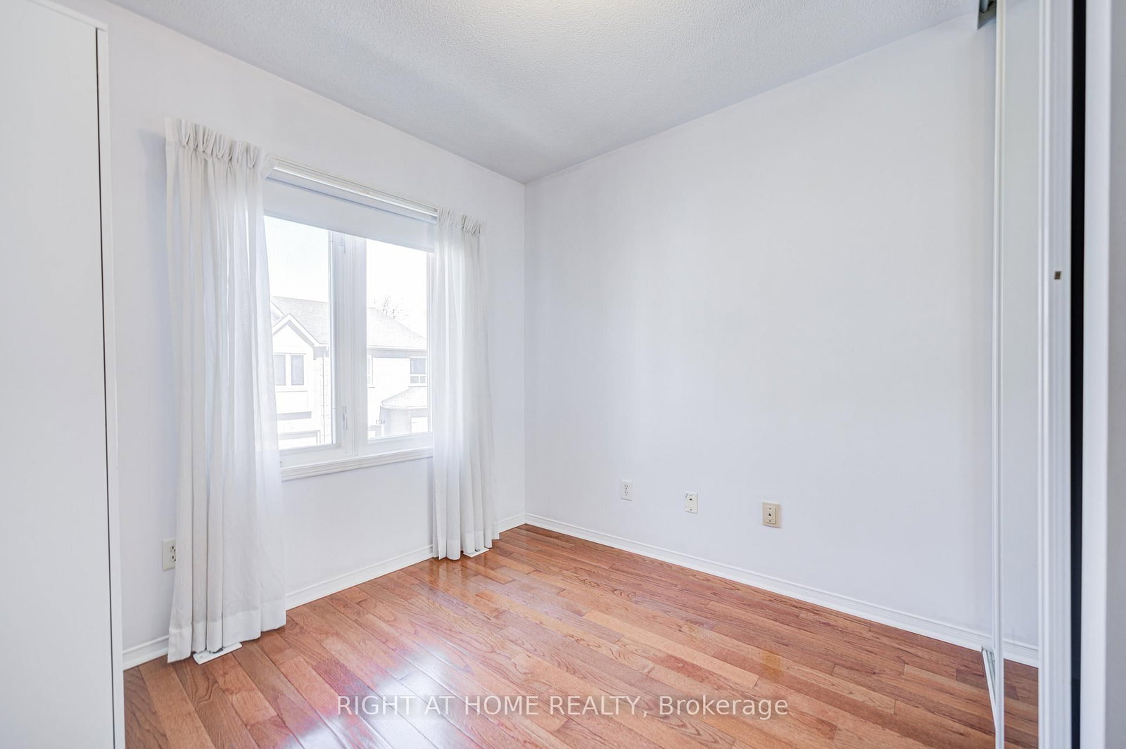 1222 Parkwest Place, Unit 34 - Photo 24