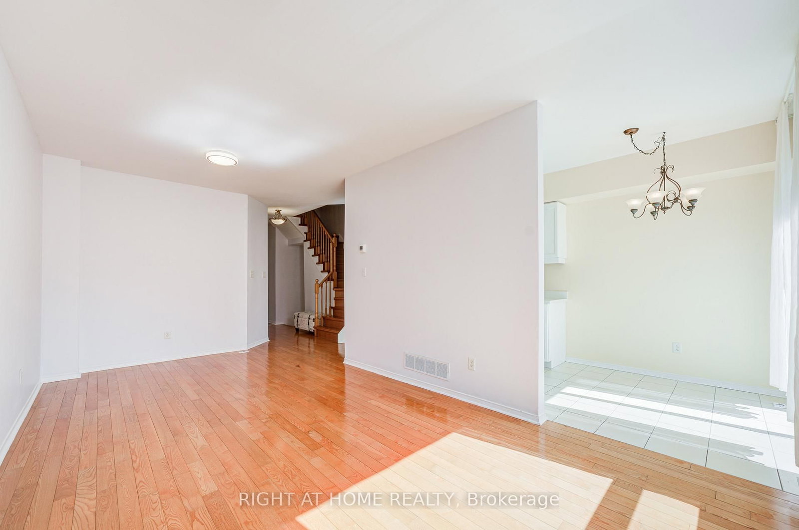 1222 Parkwest Place, Unit 34 - Photo 8