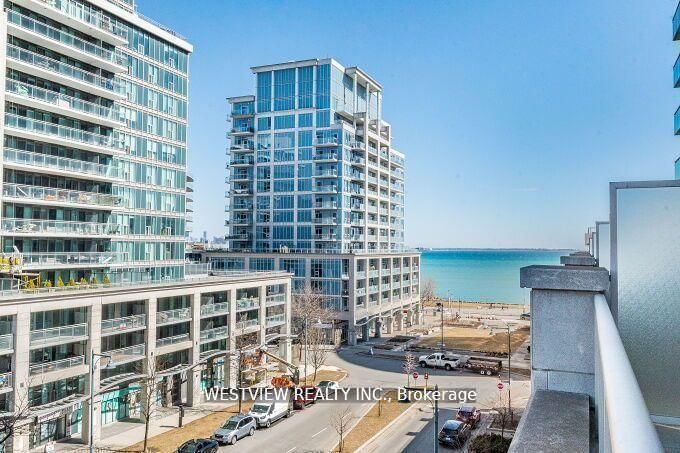 16 Brookers Lane, Unit 405