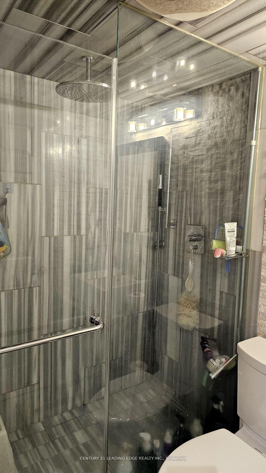 335 Rathburn Road W, Unit 1501 - Photo 9