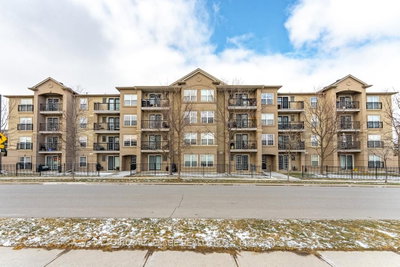 Condominium Apartment in Dempsey