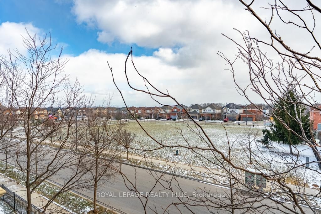 1370 Main Street E, Unit 309 - Photo 21