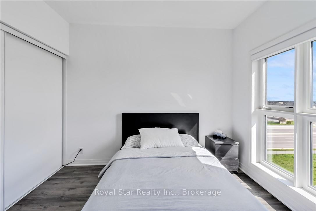 102 Grovewood Common, Unit 526 - Photo 18