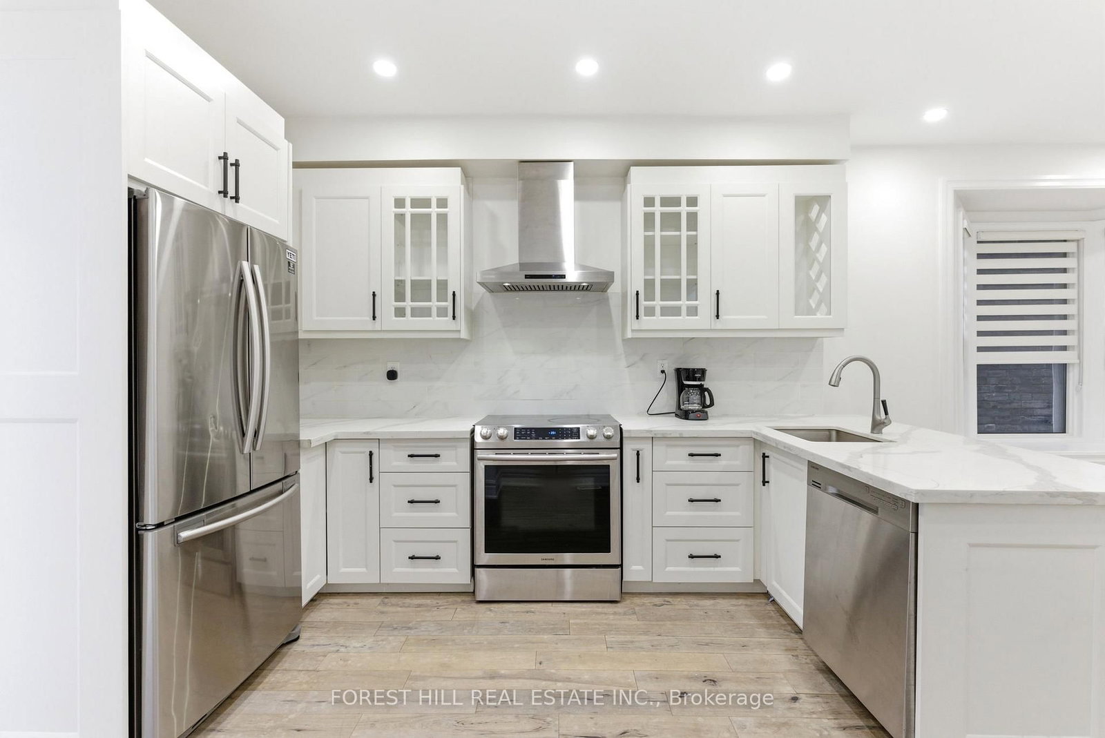 1297 Davenport Road - Photo 2